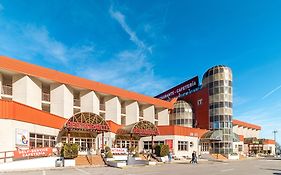 Hotel Abades Manzanil